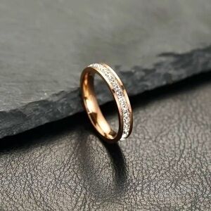 18k Rose Gold Diamond Eternity Band Ring